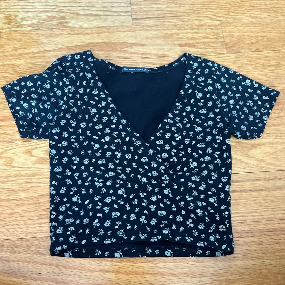 Brandy Melville Black Floral Cropped Shirt